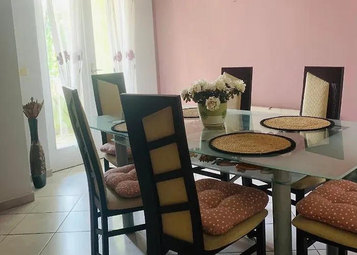 Apartment Cherti